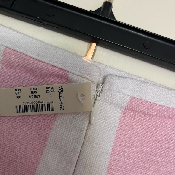 Madewell Pink and White Stripped Skirt! Never worn with tags! - Picture 3 of 3